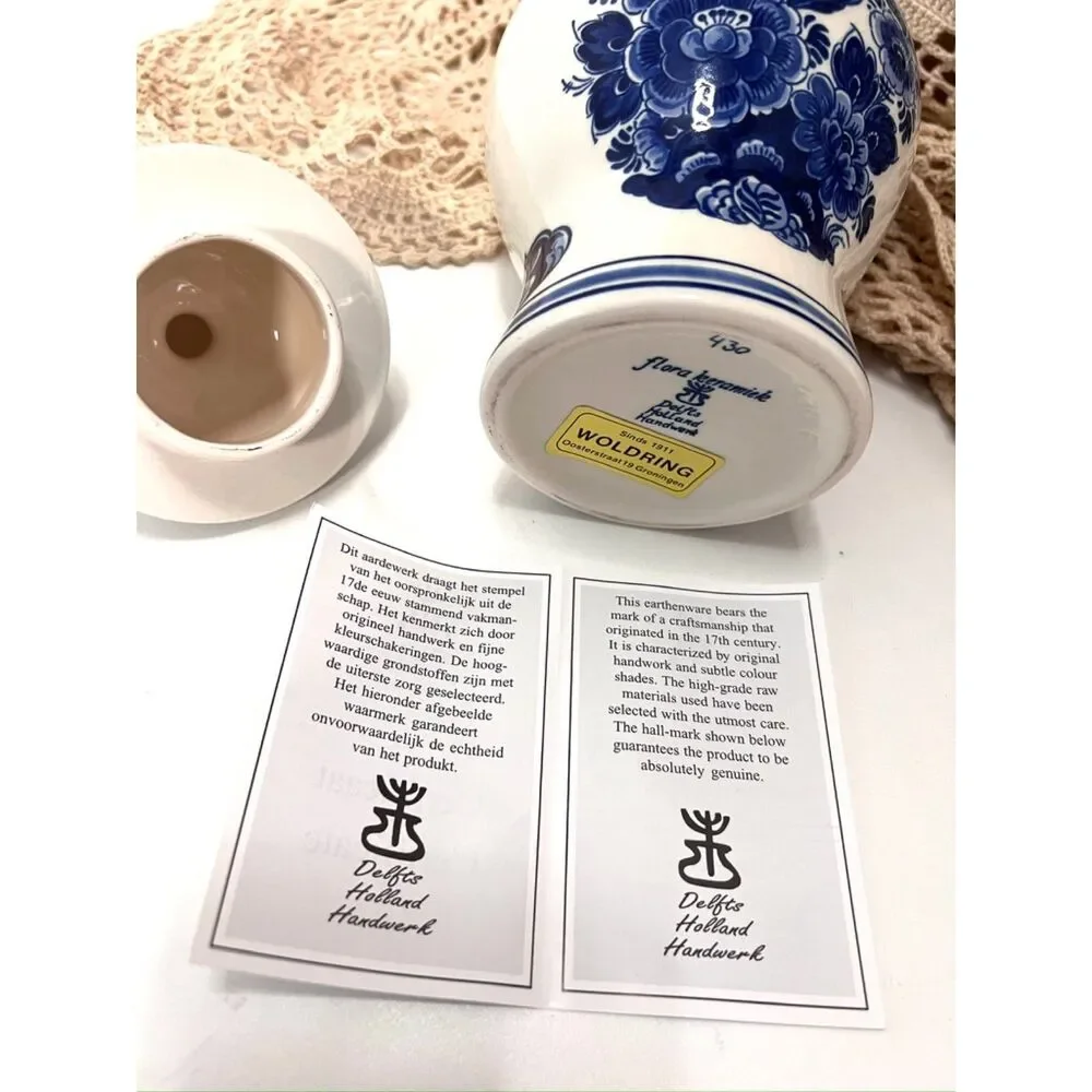 Vintage Delft Blue Handwerk flora keramiek #430 covered ginger jar from Woldring
